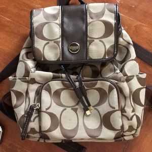 Coach signature C backpack chocolate brown